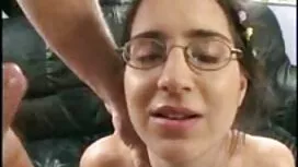 Ibu menjilat pilihan ...