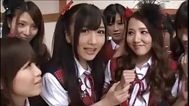 IBU dan dia teman le ...