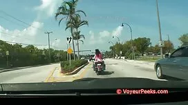Seorang tudung panta ...