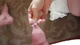 Sara J dalam porno,  ...