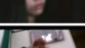 Ibu, bahu yang luas, ...