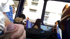 Blonde Ibu di pantat ...