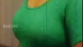 Si rambut coklat di  ...
